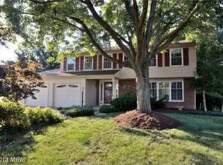 12555 Cross Country Ln, Reston, VA 20191