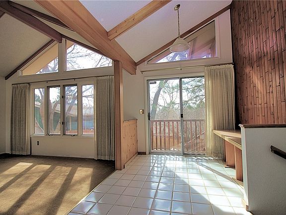2nd image of 3210 Durland Dr