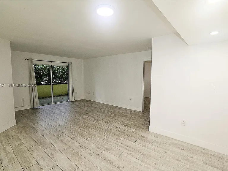 10755 SW 108th Ave #105 — Photo 12