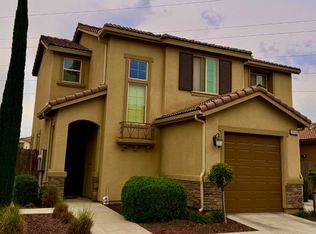 6153 W Marble Hill Dr, Fresno, CA