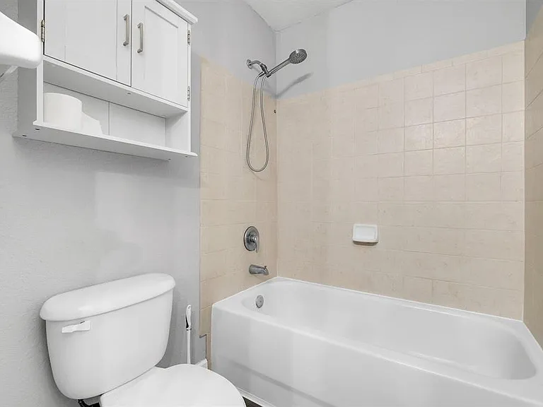 2322 Timber Oaks Ln — Photo 22