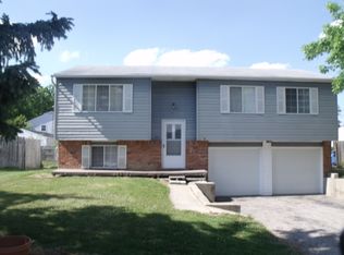 7340 Starlawn Rd, Perrysburg, OH 43551