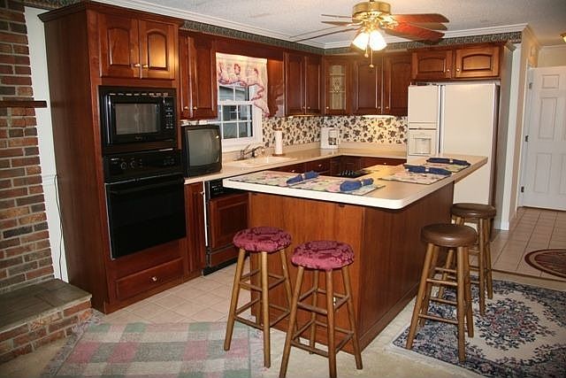 2nd image of 1702 Galen Dr