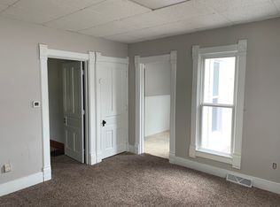 326 S 1st St, Evansville, WI