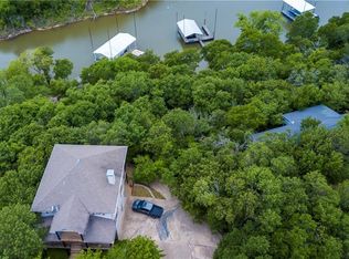 1183 Elm Ridge Rd, Denison, TX 75020