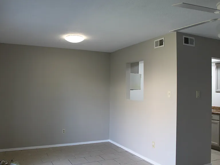 2403 Bosque Dr #B — Photo 4