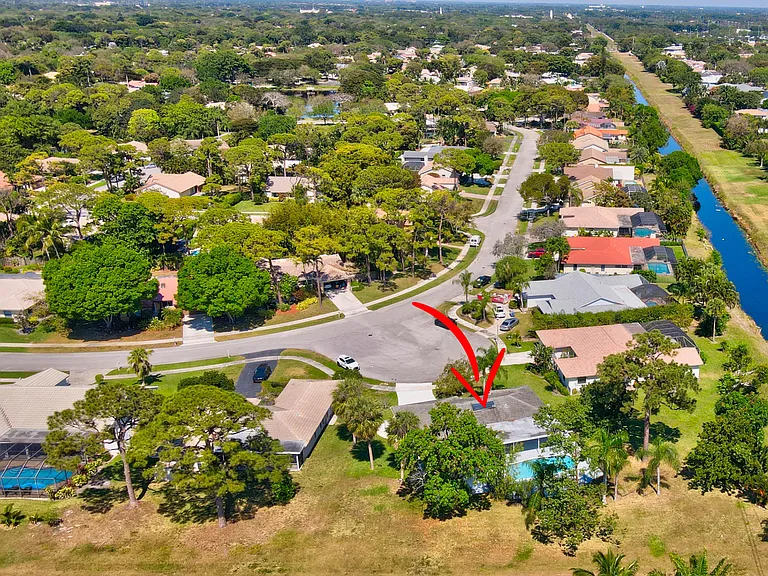 2334 NW Timbercreek Cir — Photo 47