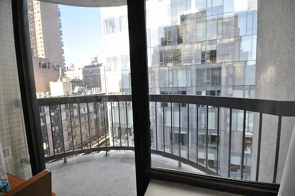 Rented by Keller Williams NYC | media 18