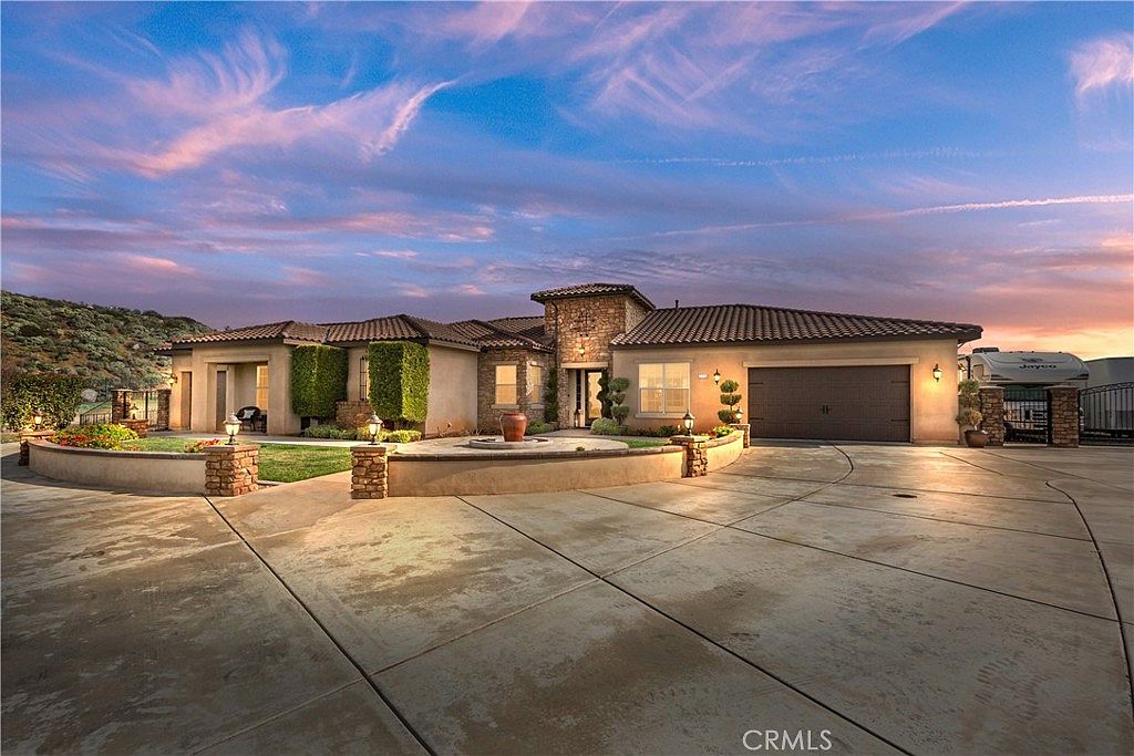 7712 Lone Peak Ct, Riverside, CA 92506 Zillow