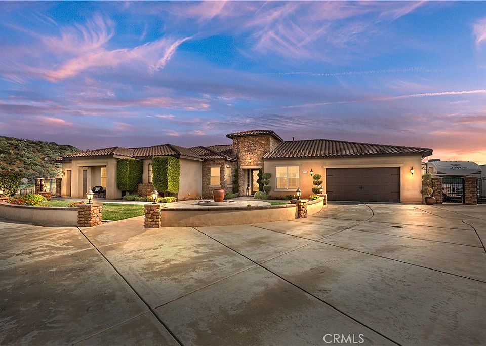 7712 Lone Peak Ct, Riverside, CA 92506 | Zillow