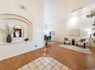 15074 Preston Hollow Dr, San Antonio, TX 78247