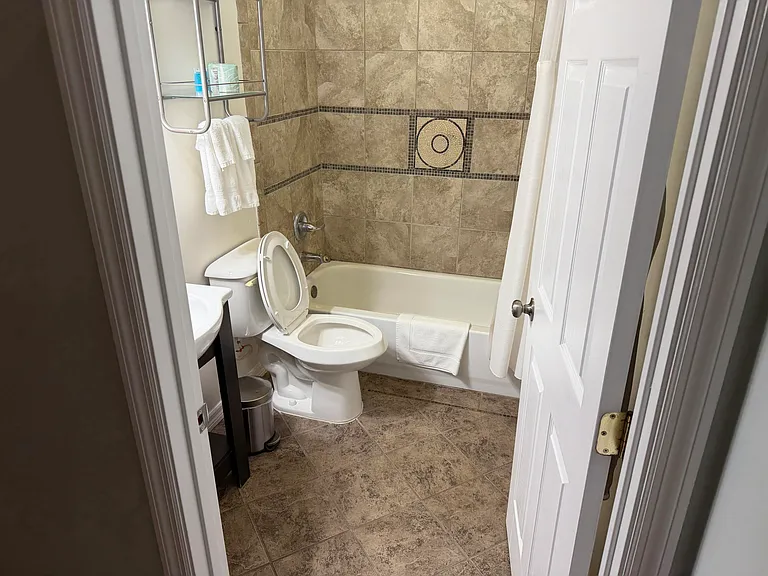 3350 NE Indian River Dr — Photo 18