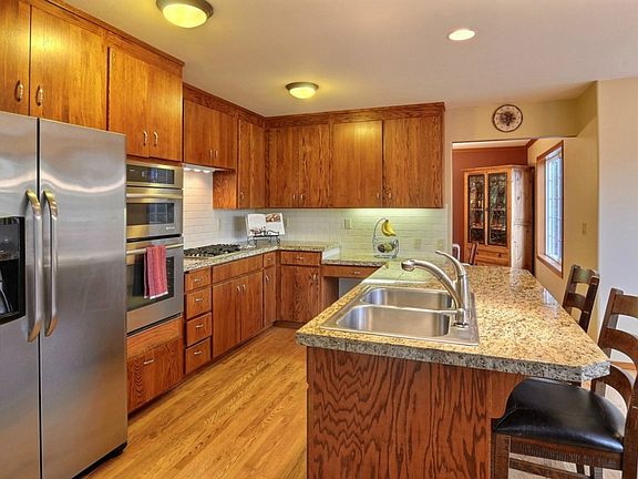 5th image of 8520 59th St NW