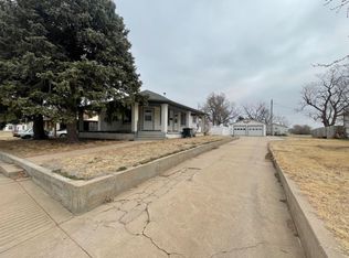 512 Park St, Larned, KS 67550