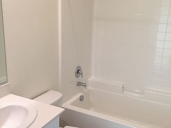 4th image of 5036 S Centennial Cir