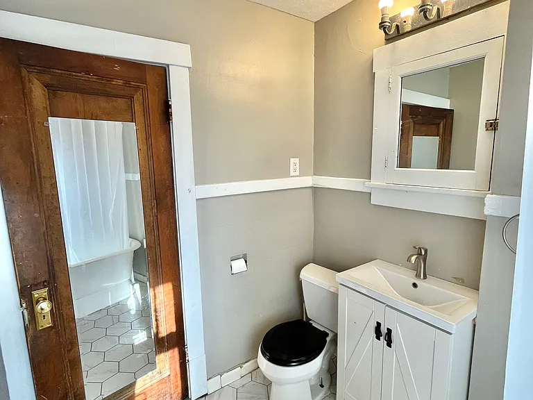 626 N 41st Ave #626 — Photo 17