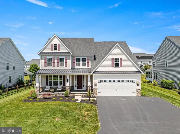 1048 Preserve Ln, West Chester, PA 19382