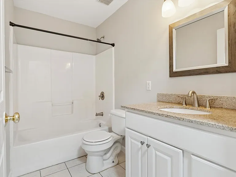 412 Heckle St — Photo 21