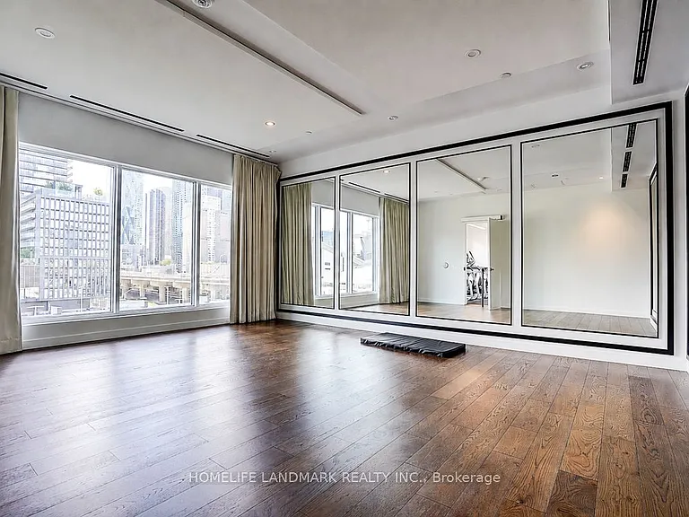 15 Lower Jarvis St #2809 — Photo 20