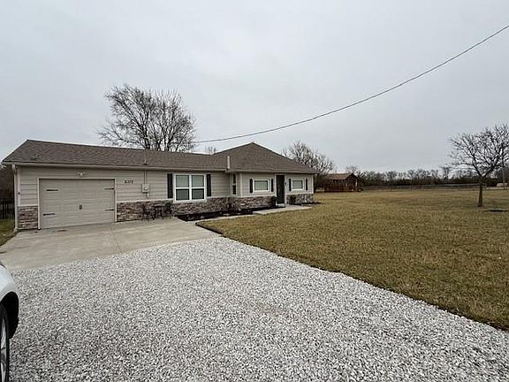 2nd image of 31375 Metcalf Rd