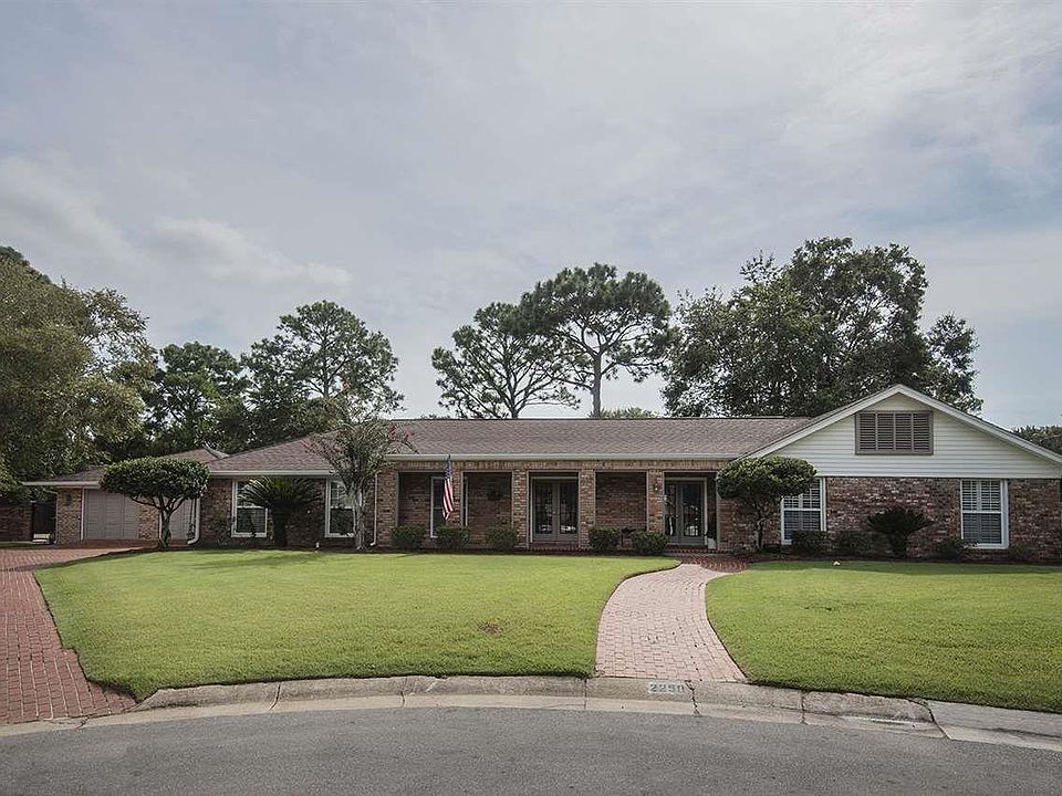 1st image of 2250 McCutchen Pl