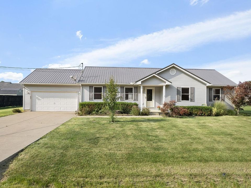 1st image of 109 Stone Trace Dr