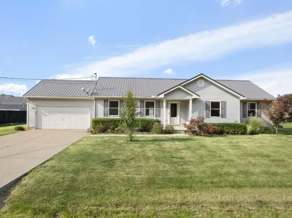 109 Stone Trace Dr, Mount Orab, OH 45154