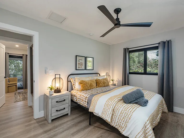 167 3rd St — Photo 15