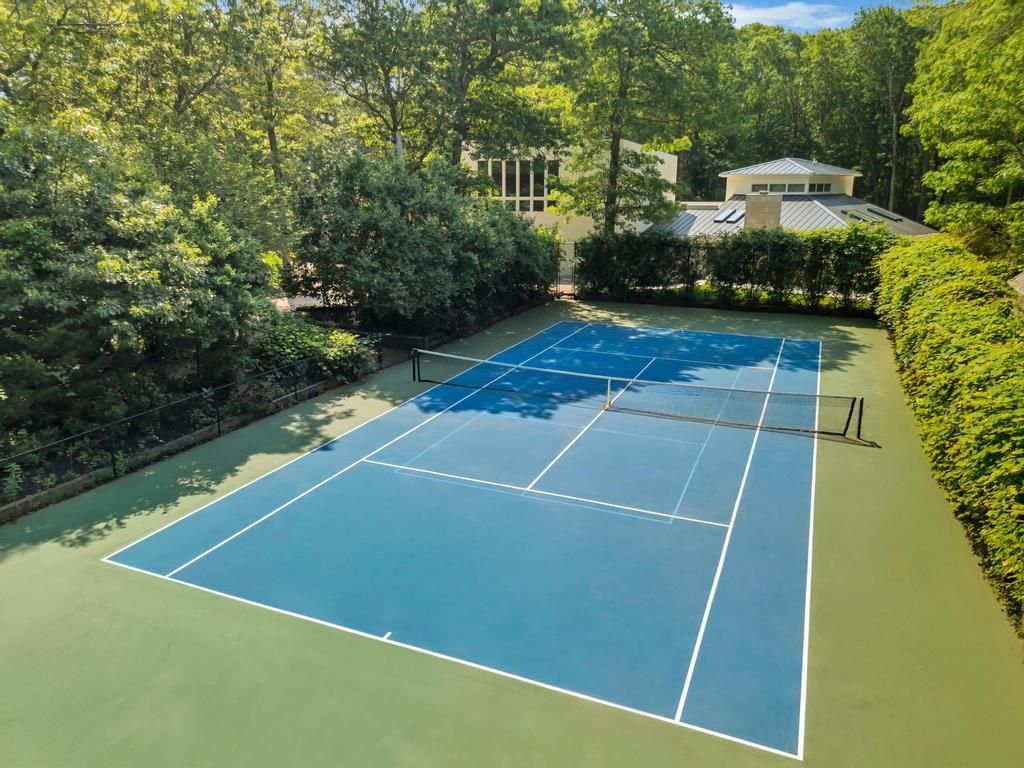  Tennis