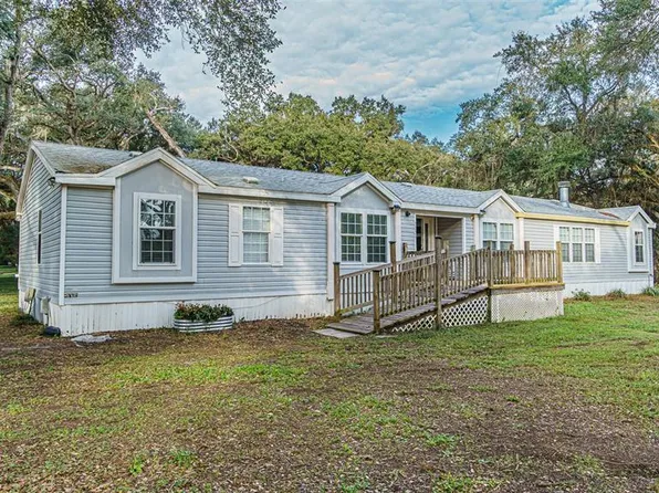 7029 Forbes Rd, Zephyrhills, FL 33540