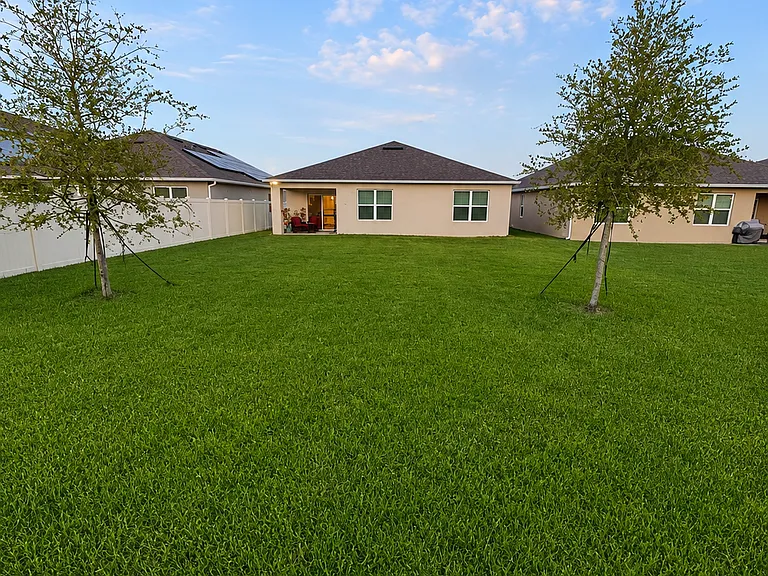 5860 Galloping Dr — Photo 8