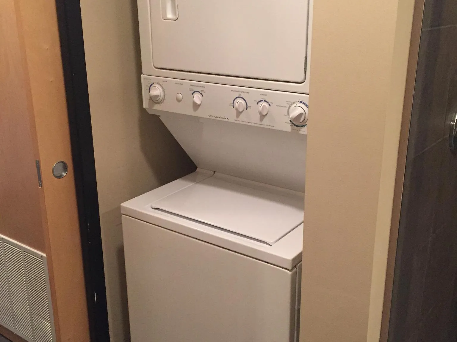 2 bed, 1150 sqft, $1,245 — Photo 4