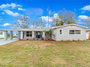 323 Country Club Dr, Oldsmar, FL 34677