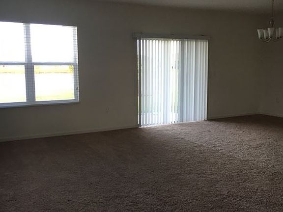 4th image of 2168 Harwick Cir SW