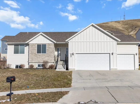 889 E 600 N, Hyde Park, UT 84318