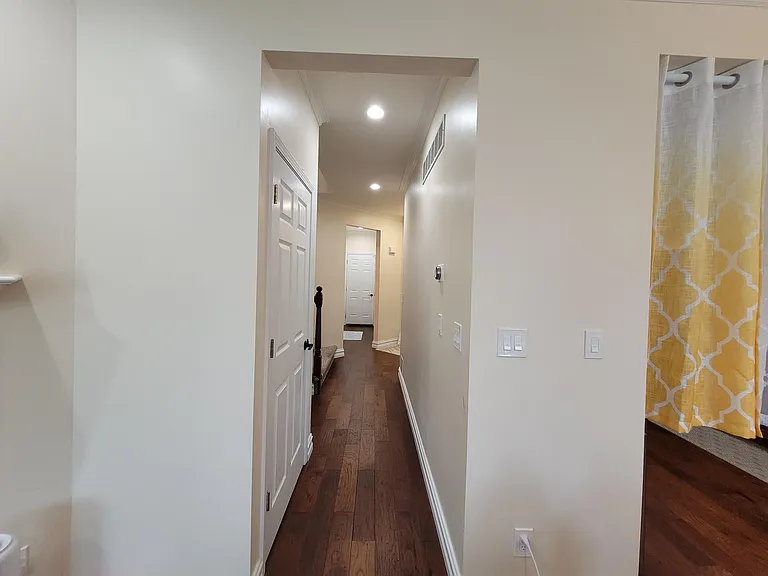 1035 Maya Ct — Photo 30