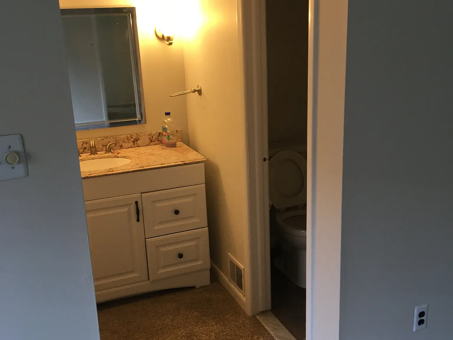 2 bed, 2.5 bath, 1350 sqft, $2,650 — Photo 4