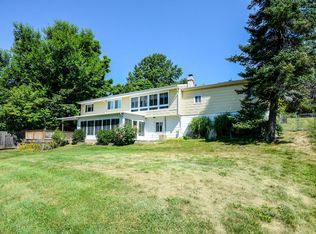 66 Hilltop Ln, Augusta, MI 49012