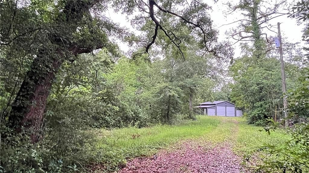 56165 Red Mill Dr, Slidell, LA 70461 | Zillow