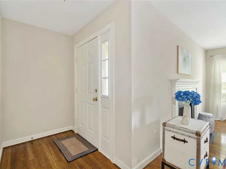 12015 Bexley Ct — Photo 7