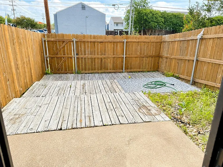 1902 Dartmouth St #K2 — Photo 12