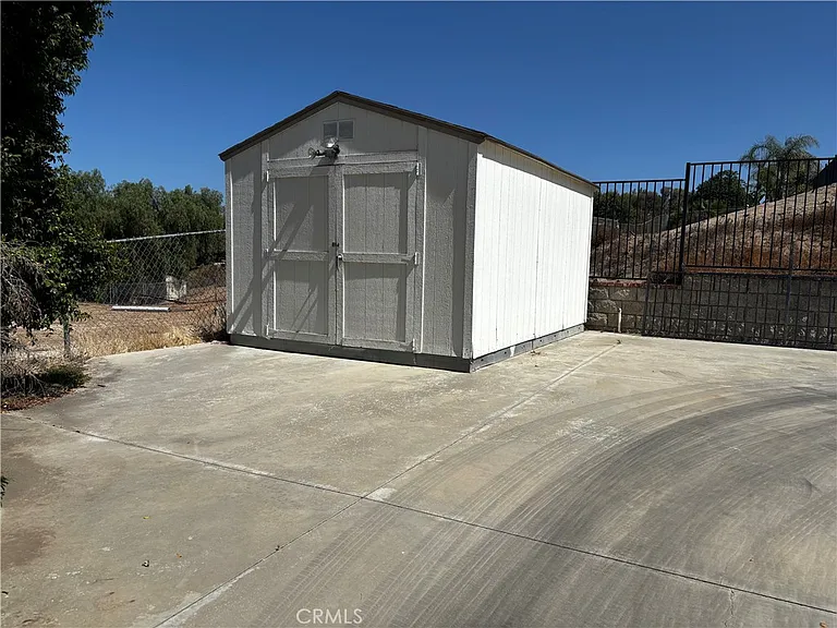 16877 Orangecrest Ct #B — Photo 19