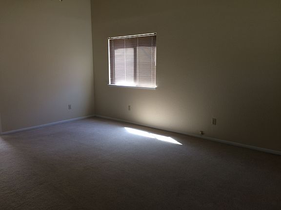 Living Room with Dinning