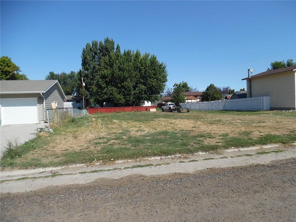 1127 Crist Dr, Billings, MT 59105 Zillow
