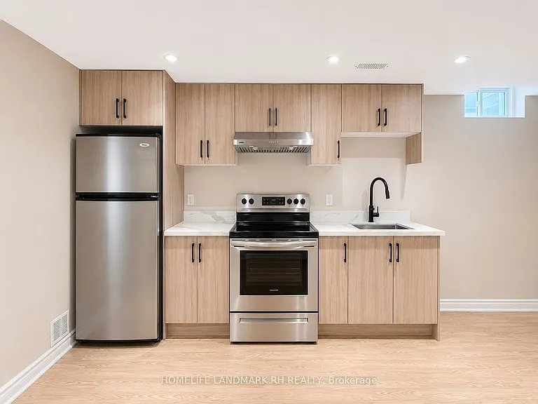 9 Casa Nova Dr #BASEMENT — Photo 8