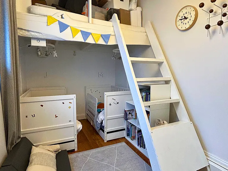 66 Irving St — Photo 10