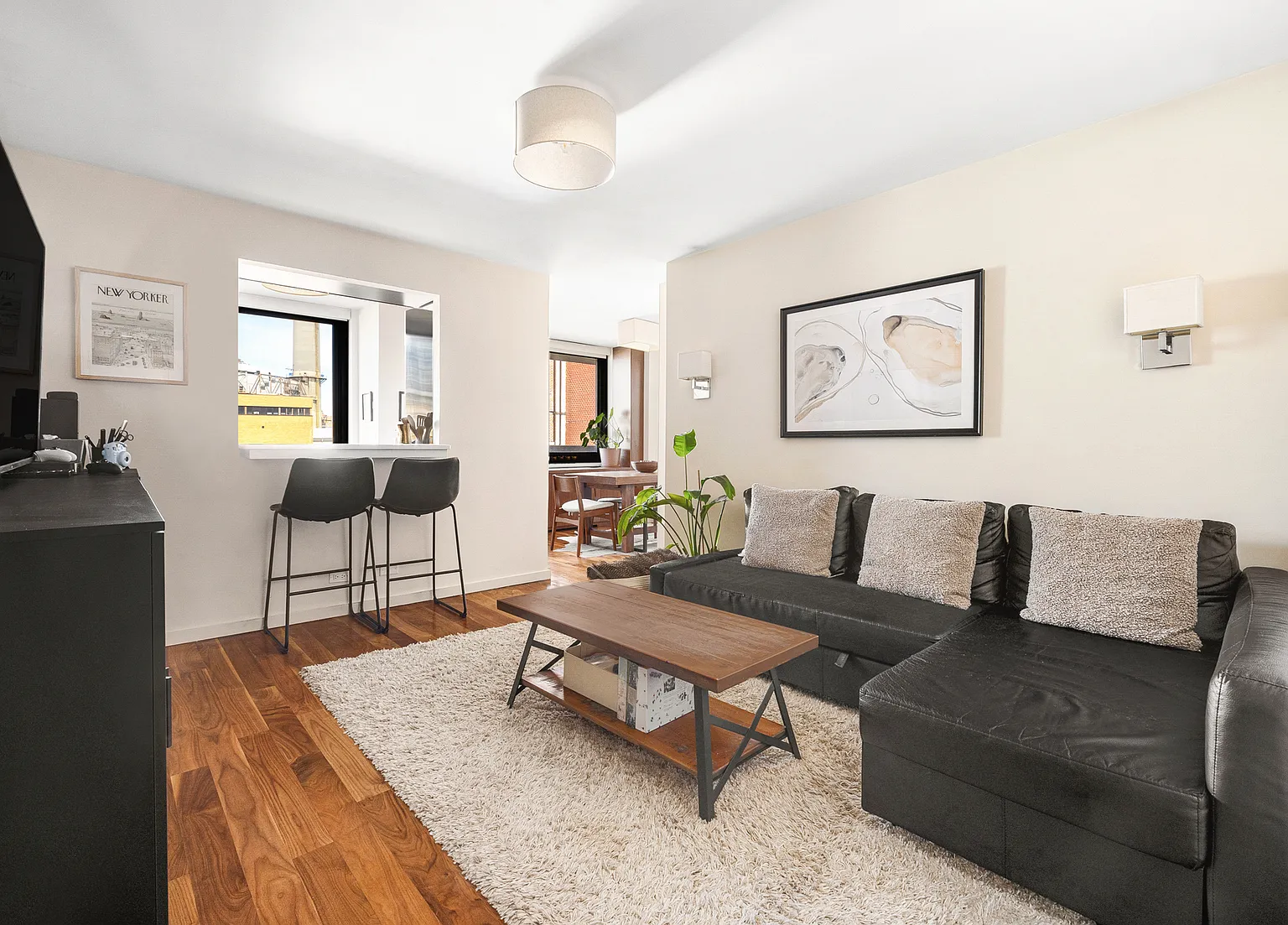 515 E 72nd St APT 9B photo 1
