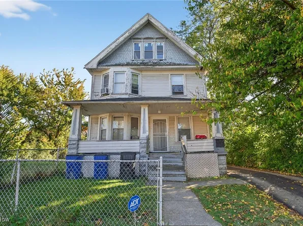 10714 Crestwood Ave, Cleveland, OH 44104