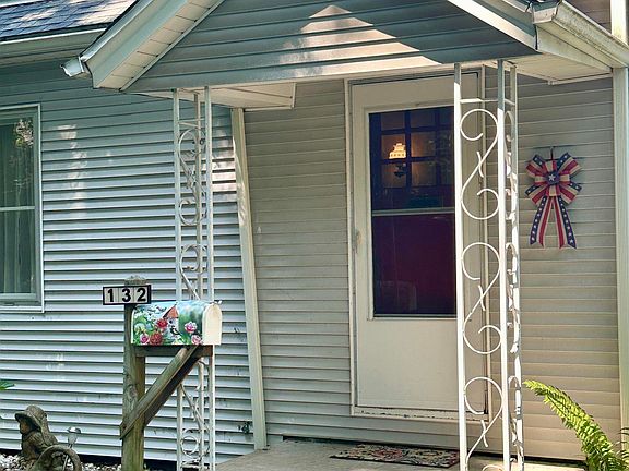 5th image of 132 Fairview Ct