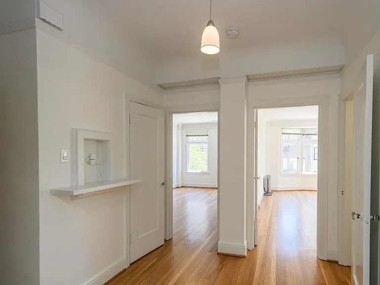 701 Pine St — Photo 7